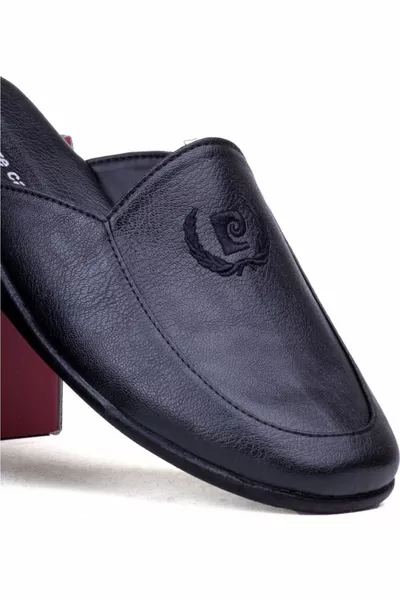 شباشب رجالية جلد متوج 