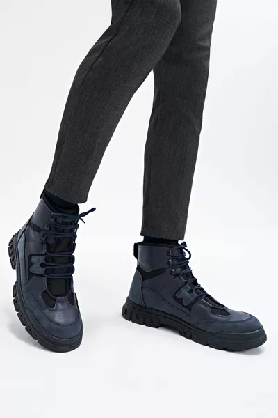 أحذية رجالية عادية للمشاة باللون الأزرق الداكن