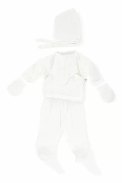 انجل وينجز – طقم شاش 5 قطع لحديثي الولادة – أبيض