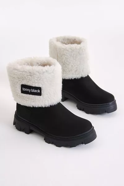 أحذية من جلد الغزال الأسود من جلد الغزال الفراء