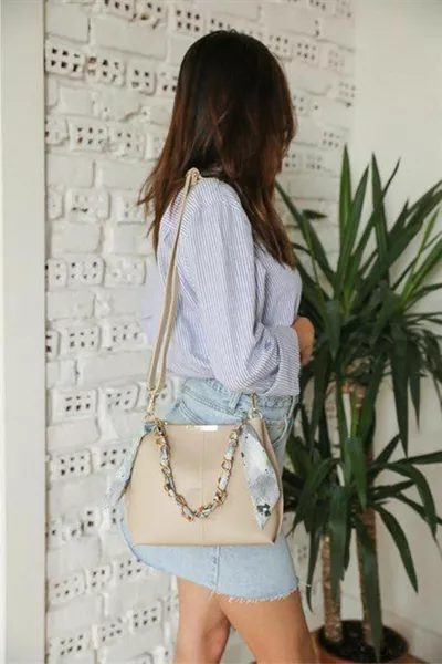 Damen Schal Weiche Ledertasche Beige mit Kette Accessoires
