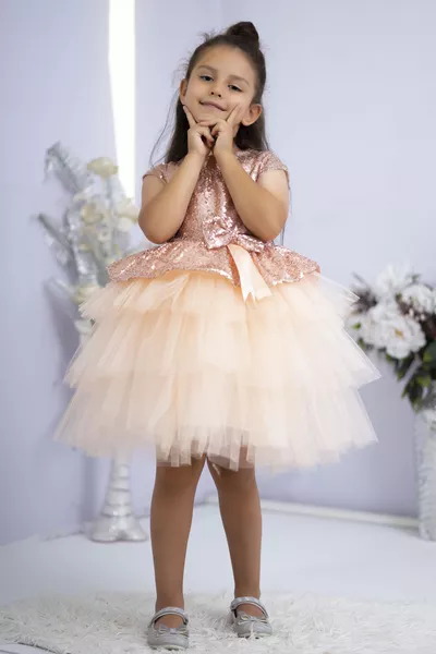 Robe de fête saumon à tulle pour anniversaire