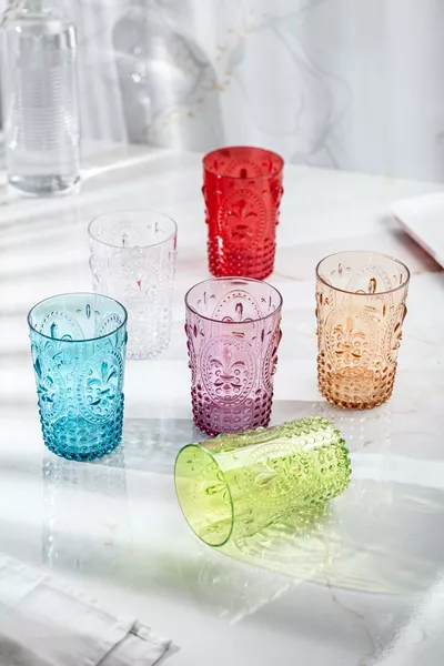 Акрилни цветни 6 броя къси чаши & чаша за вода, безалкохолни напитки и кафе  мл (Не е стъкло)