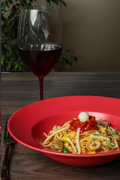 Matte Red Delta Pasta Plate  cm