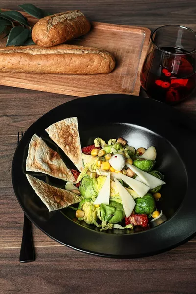 Matte Black Delta Pasta Plate  Cm