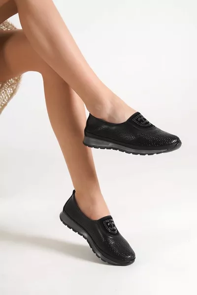 Peau noire Stone Chaussures décontractées pour femmes