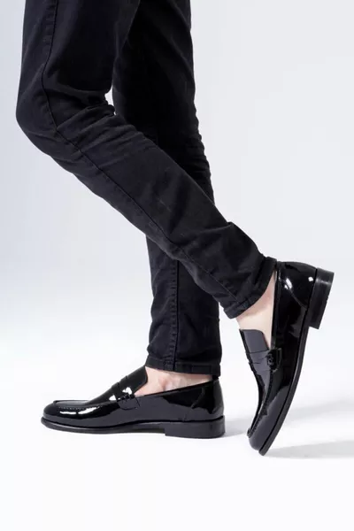 أحذية كلية جلدية براءة اختراع ماركة لؤلؤة