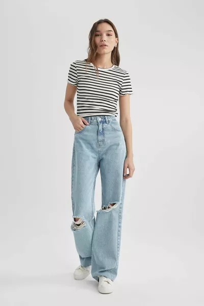 Fitted Crew Neck Striped Corduroy Basic Short Sleeve T-Shirt sm