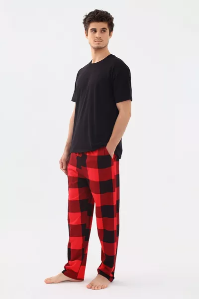 طقم بيجامة رجالي قطني بأكمام قصيرة وتشكيلة منقوشة باللون الأحمر