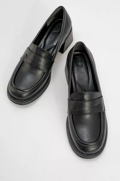 BURTON Black Skin المرأة ذات الكعب السميك أحذية المتسكع