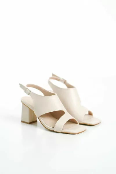 Sandali con tacco casual da donna D