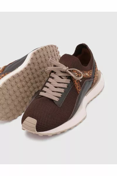 Дамски кафяви маратонки от естествена кожа Gerben