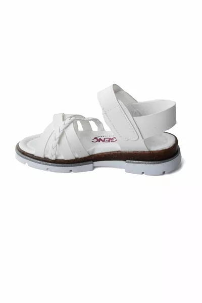 Weiße Sandalen für Mädchen