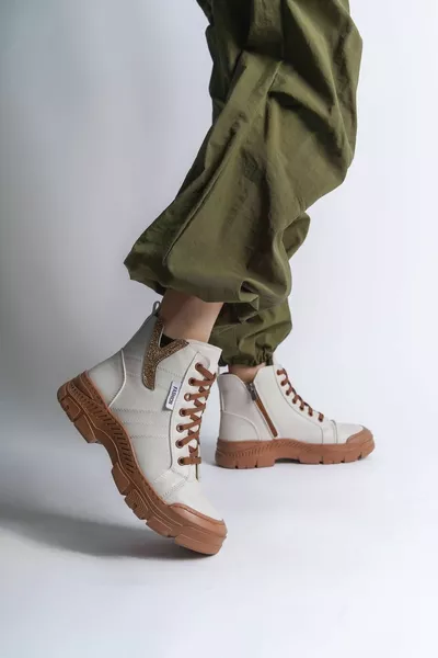 ANNY الدانتيل المتابعة سستة العظام وحيد الماء والجلد المقاوم للبرد النساء الأحذية الرياضية TT كريم