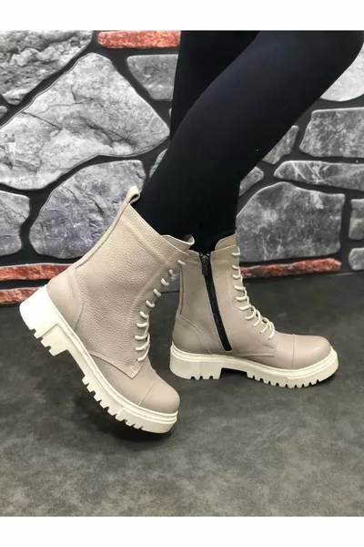 جلد طبيعي الشتاء المطاط الوحيد أحذية النساء البريدية