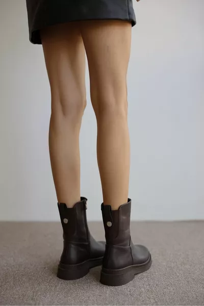 آبي حذاء نسائي مطاطي بسحاب بسحاب من آبي - بني