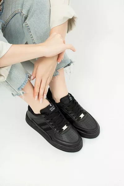 Casual Unisex Black Sneaker Lace-Up Casual Thick Sole Sports Walking Shoes 