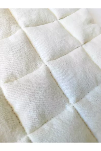 Mit ungewaschener Schafwolle gefüllte Baby-Rücken-Bauch-Brust Windel (CM*CM für 1-3 Jahre) creme