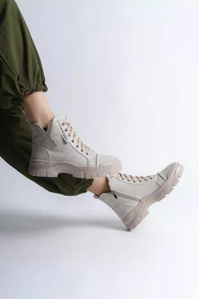 نسائي كريم Y نمط عارضة العظام أحذية أنيقة 