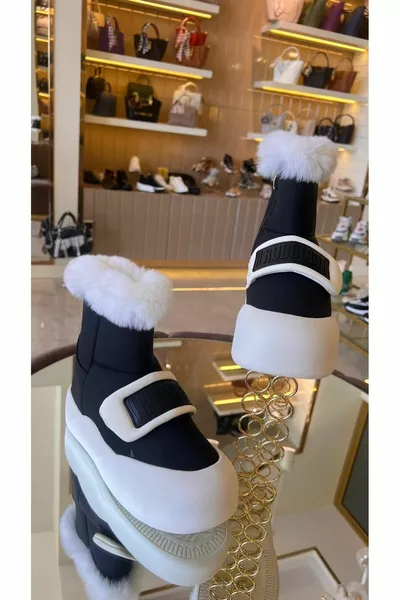 الجلود المستوردة المرأة الداخلية غامض أحذية الثلج