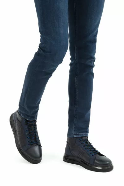 جلد طبيعي   أحذية Erk /