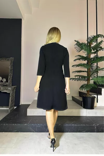  Collar Detailed Basic Dress Black