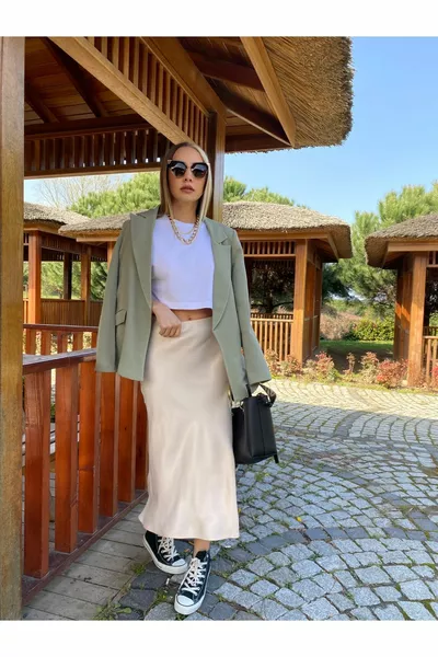 Gonna midi in raso elasticizzato beige