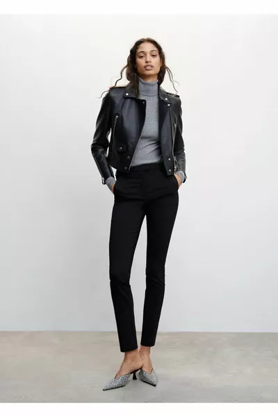 Pantalon court à coupe ajustée