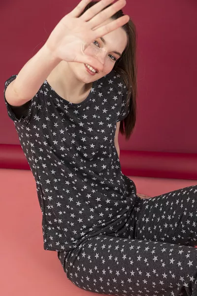 طقم بيجامة بأكمام قصيرة من القطن مطبوع