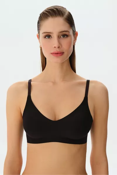 صدرية ناعمة غير مرئية مقطوعة بالليزر بدون أسلاك