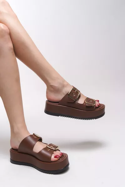 Winledha Kadın Çift Tokalı Terlik  Kahverengi Cilt