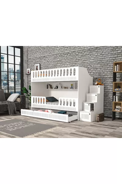 Кровать-чердак с местом для ребенка для подростковой комнаты