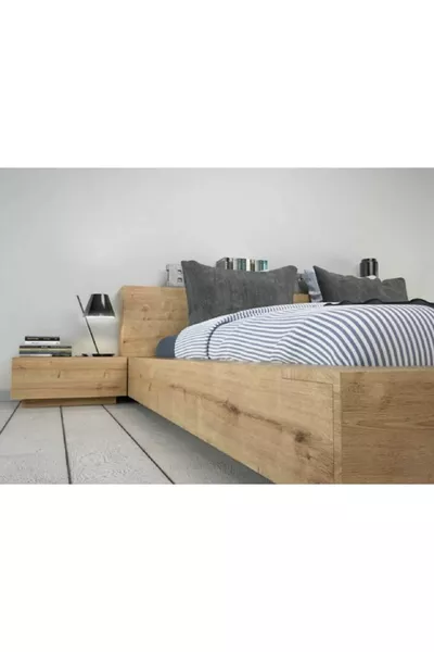 Custom Design Spruce Cube Bed Platform