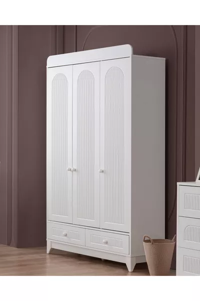 غرفة أطفال ميورا البيضاء