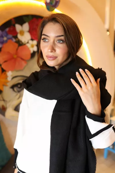 Soft Textured Thick Plain Knit Shoulder Shawl  cm  Black