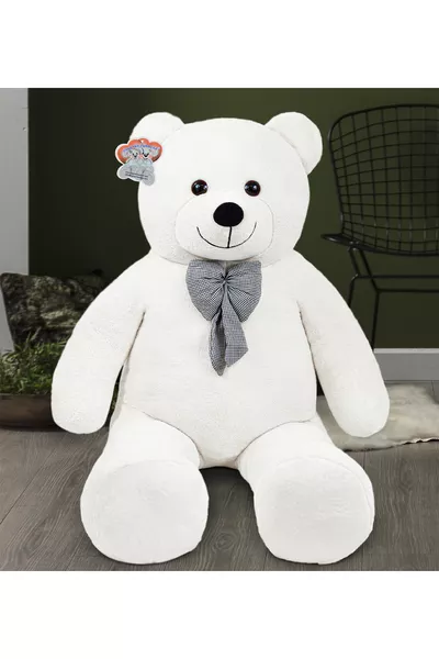 أوزغونير لعبة. دب ضخم من الفرو الأبيض