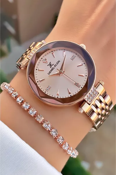 Rose Renk Su Geçirmez 2 Yıl Garantili Kadın Kol Saati - Bileklik Hediyeli