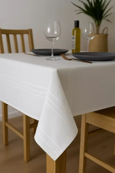 Colber Tablecloth  X  Stain-Resistant Smart Table
