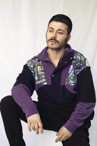 قطب نصف بسحاب للرجال والنساء باللونين البنفسجي والأسود