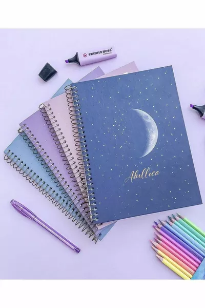 مجموعة دفاتر مدرسية بدون مربعات 4 قطع  بحجم .5 × .5 سم،  ورقة، غلاف كرتوني، دفتر نوت بوك نيو مون