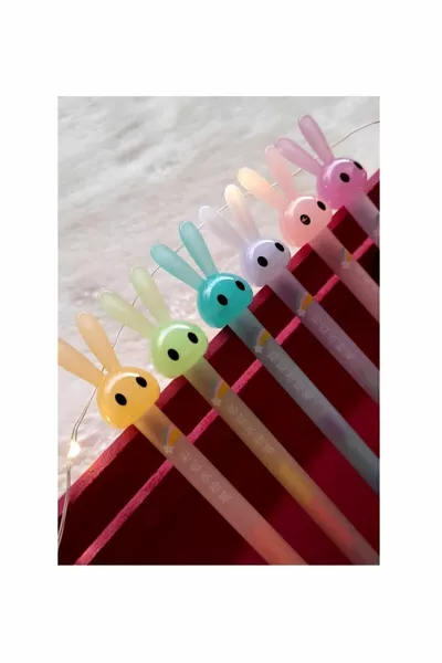 Ручка-неперо с разноцветным корпусом в форме кролика, 1 штука