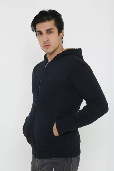 سترة رياضية رجالية بغطاء رأس مبطن بالفرو