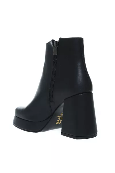 حذاء كعب عالي نسائي جلد صناعي أسود من بالسامو