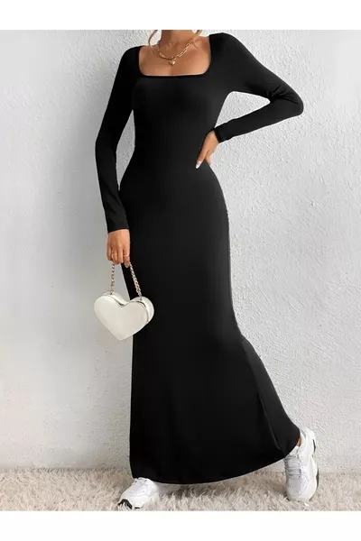 فستان ماكسي أسود برقبة مربعة وأكمام طويلة وملائم للجسم مصنوع من قماش خاص مطاطي