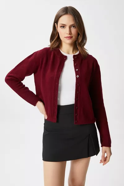 كنزة نسائية نينا بياقة دراجة عنابية أساسية