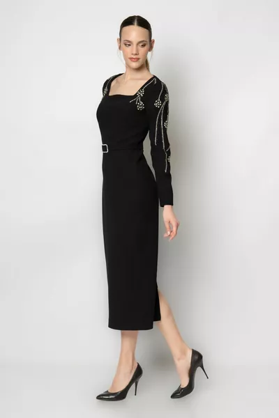 Square neck crepe evening dress with stone embroidery sleeves
