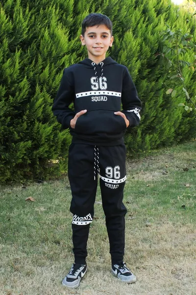  Printed Hoodie and Sweatpants Set for Boys