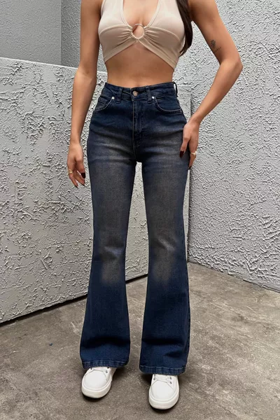 Women's High-Waisted Stretch Flared Jeans