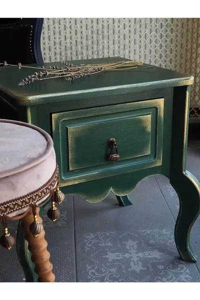 Комод с одним выдвижным ящиком в стиле состаренное зеленое золото