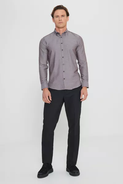 قميص رجالي من أوكسفورد بني بأزرار، ياقة مربوطة، قابل للكي بسهولة، من القطن، بقصة ضيقة وضيقة